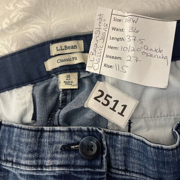 L.L. Bean Jeans Womens 18 Petite Blue High Rise‎ Straight Classic Fit MedWash - Picture 5 of 8